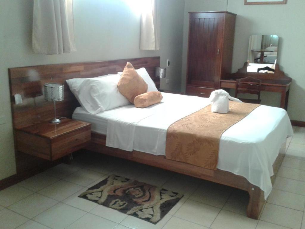 Hotel Golden Star Iquitos Kültér fotó