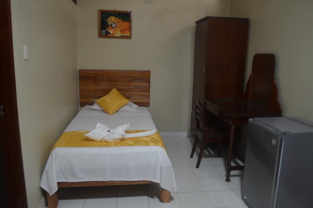 Hotel Golden Star Iquitos Kültér fotó