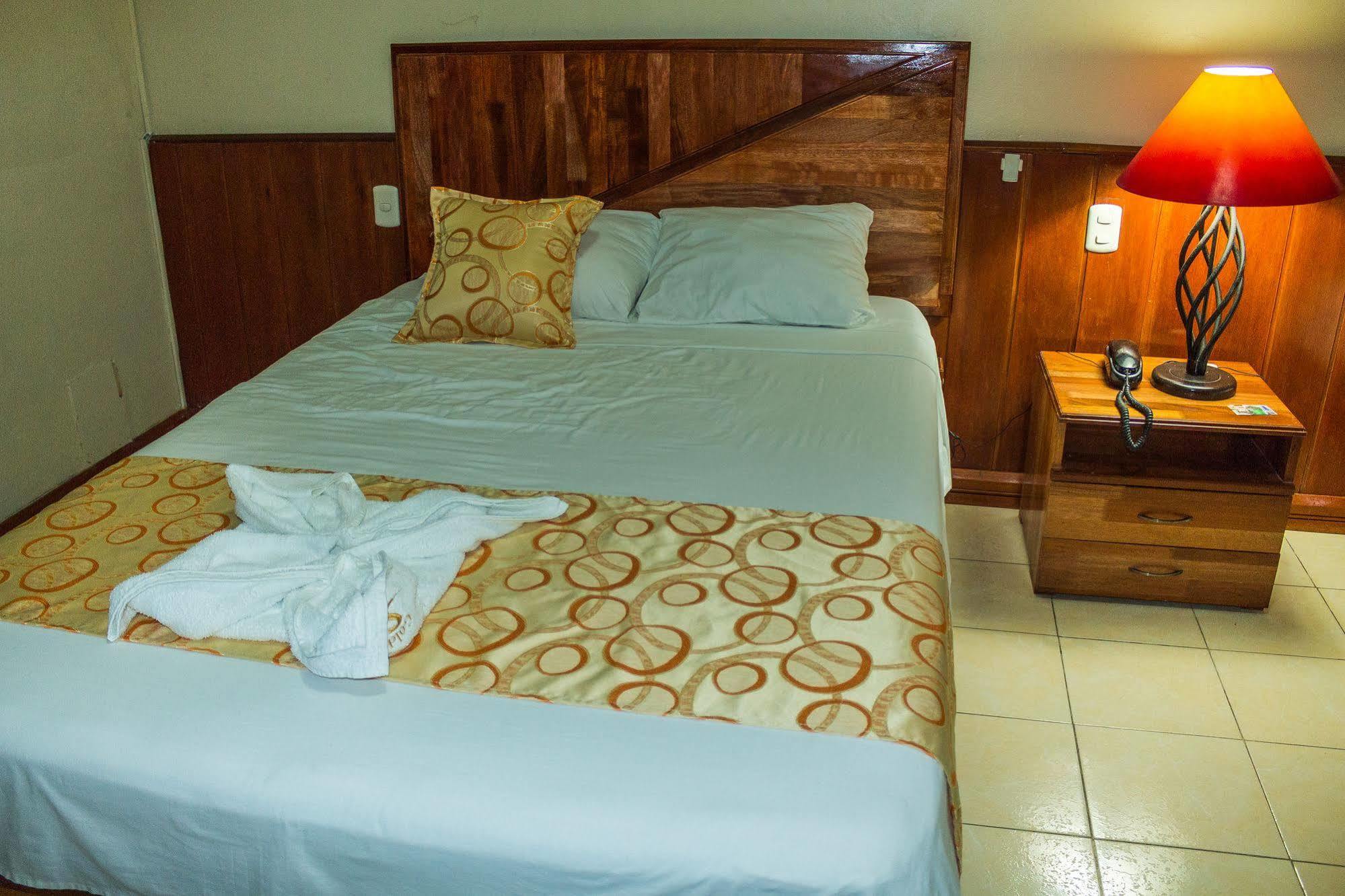 Hotel Golden Star Iquitos Kültér fotó