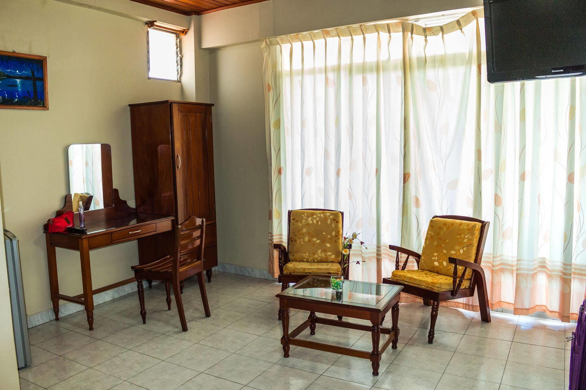 Hotel Golden Star Iquitos Kültér fotó