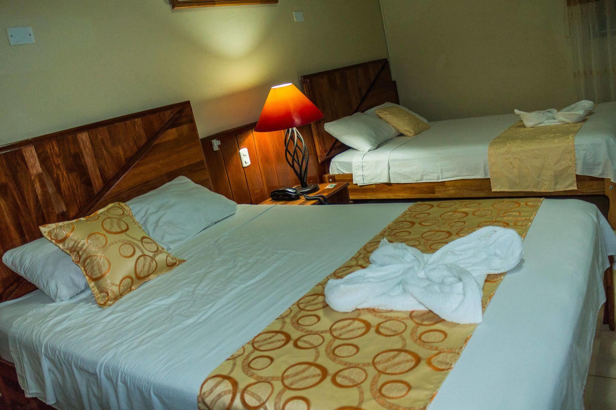 Hotel Golden Star Iquitos Kültér fotó